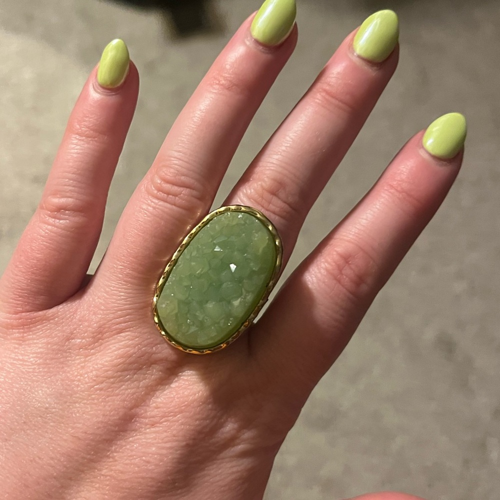Gold-Trim Green Druzy Oval Statement Ring